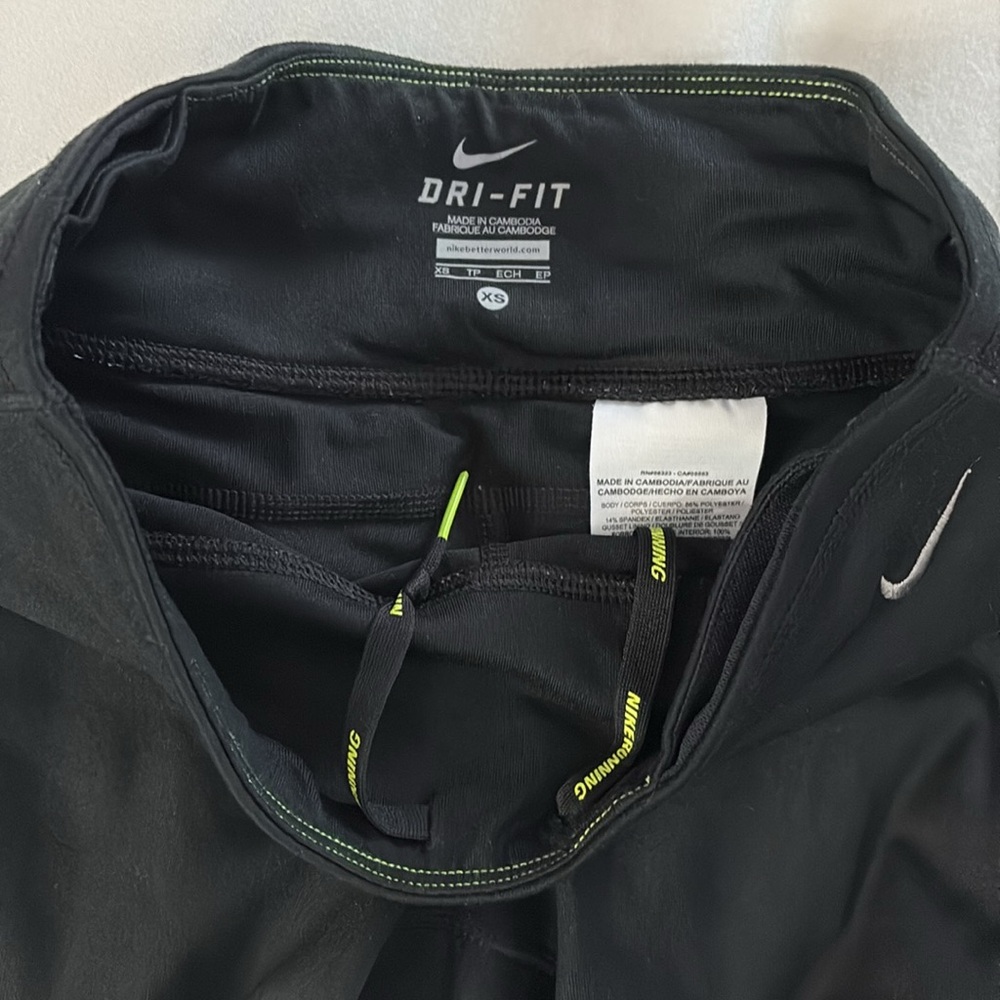 Nike Shorts - Picture 2 of 3